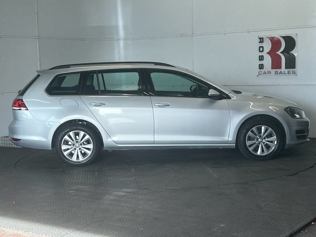 Used Volkswagen Golf 2015 for sale - 77952247: Photo 2
