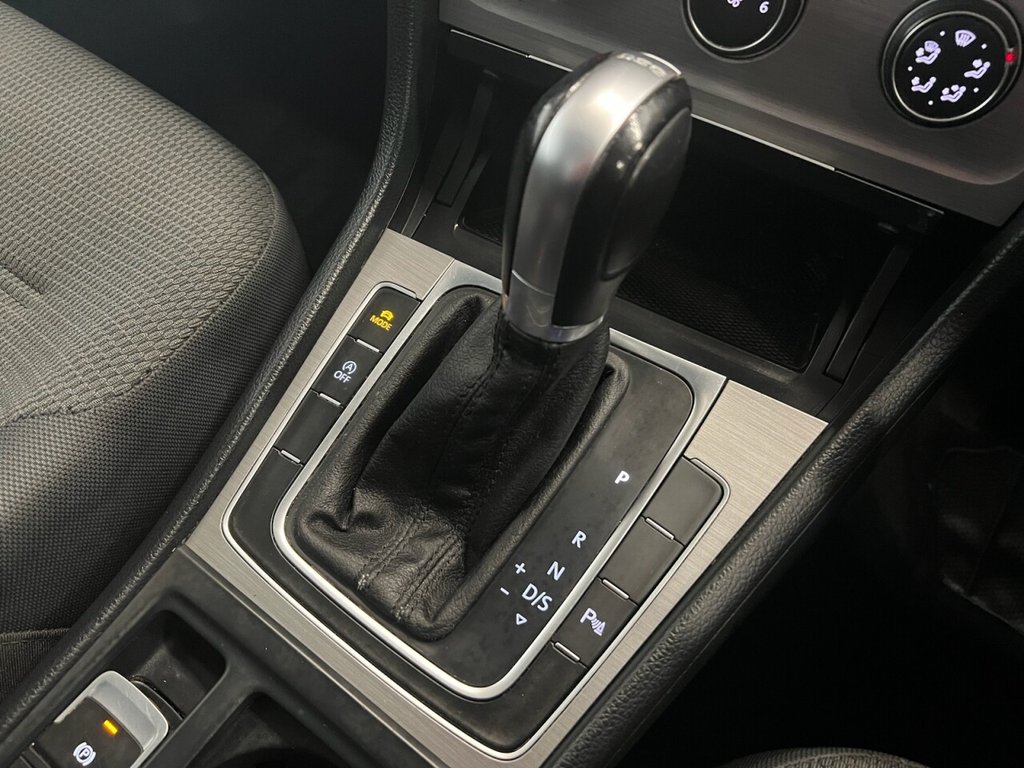 Used Volkswagen Golf 2015 for sale - 77952247: Photo 23