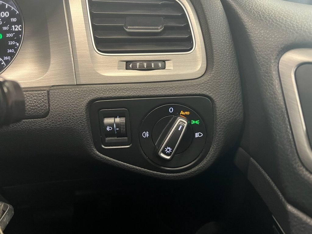 Used Volkswagen Golf 2015 for sale - 77952247: Photo 28