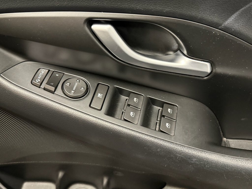 Used Hyundai i30 2017 for sale - 76469712: Photo 17