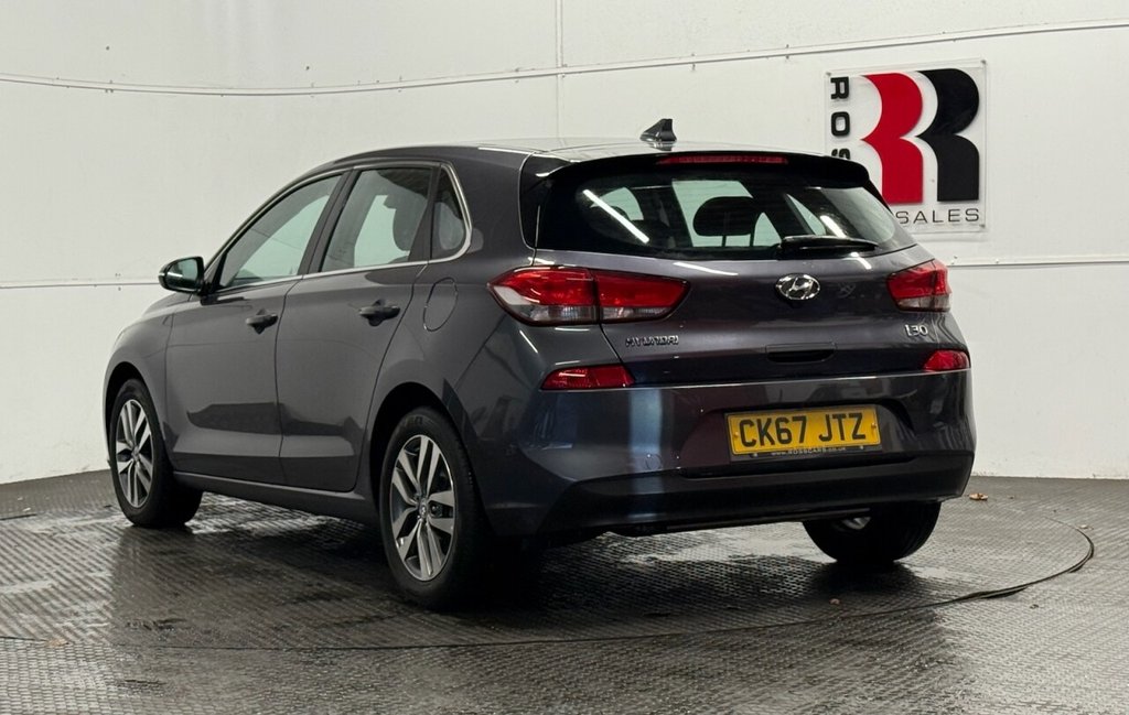 Used Hyundai i30 2017 for sale - 76469712: Photo 7