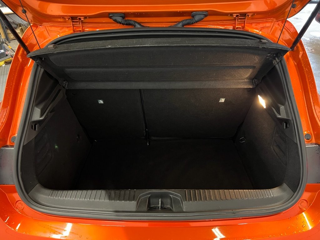 Used Renault Clio 2020 for sale - 77520521: Photo 14