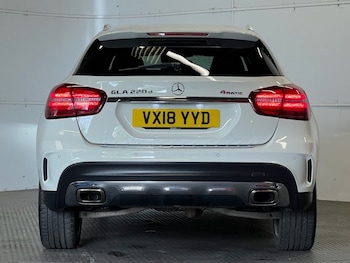 Used Mercedes-Benz 180 2018 for sale - 75986062: Photo