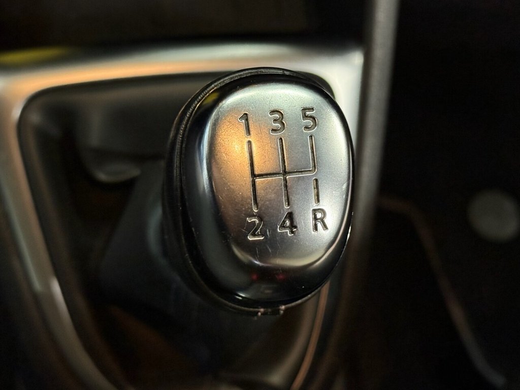 Used Renault Captur 2019 for sale - 76496231: Photo 18