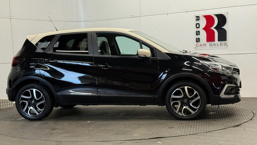 Used Renault Captur 2019 for sale - 76496231: Photo 2