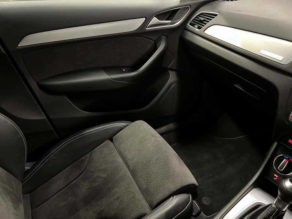 Used Audi Q3 2016 for sale - 77171819: Photo 37