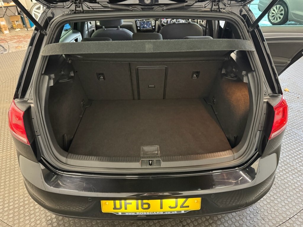 Used Volkswagen Golf 2016 for sale - 76496244: Photo 18