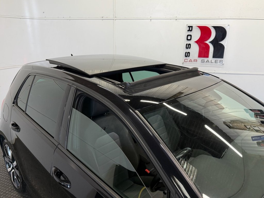 Used Volkswagen Golf 2016 for sale - 76496244: Photo 22