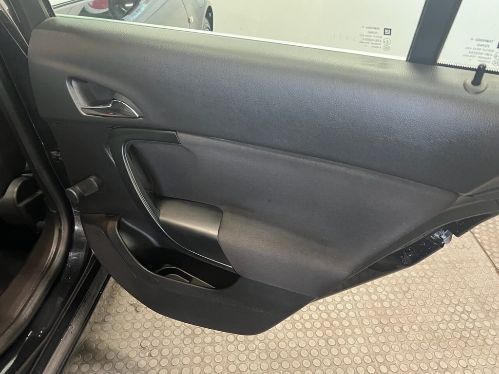Used Vauxhall Insignia 2015 for sale - 78002542: Photo 15