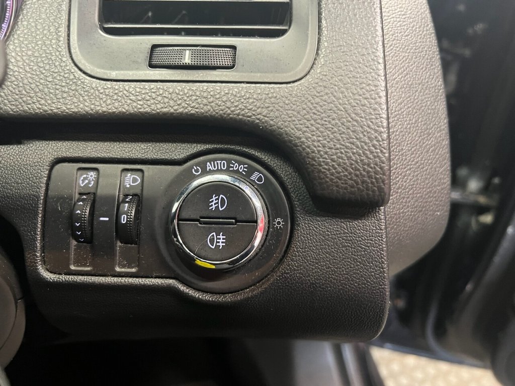 Used Vauxhall Insignia 2015 for sale - 78002542: Photo 31