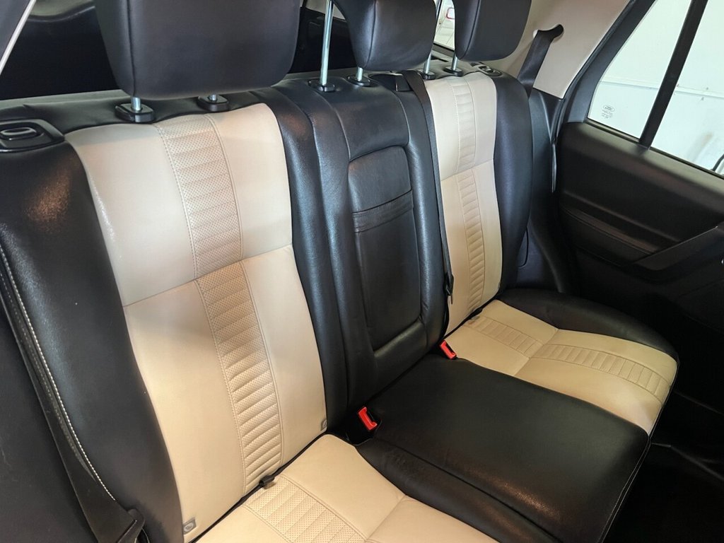 Used Land Rover Freelander 2012 for sale - 76923228: Photo 17