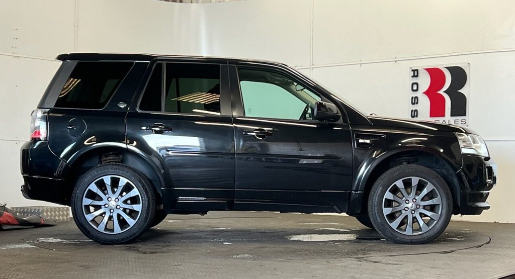 Used Land Rover Freelander 2012 for sale - 76923228: Photo 2