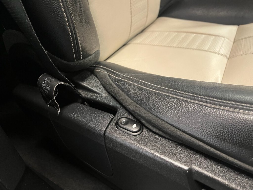 Used Land Rover Freelander 2012 for sale - 76923228: Photo 26