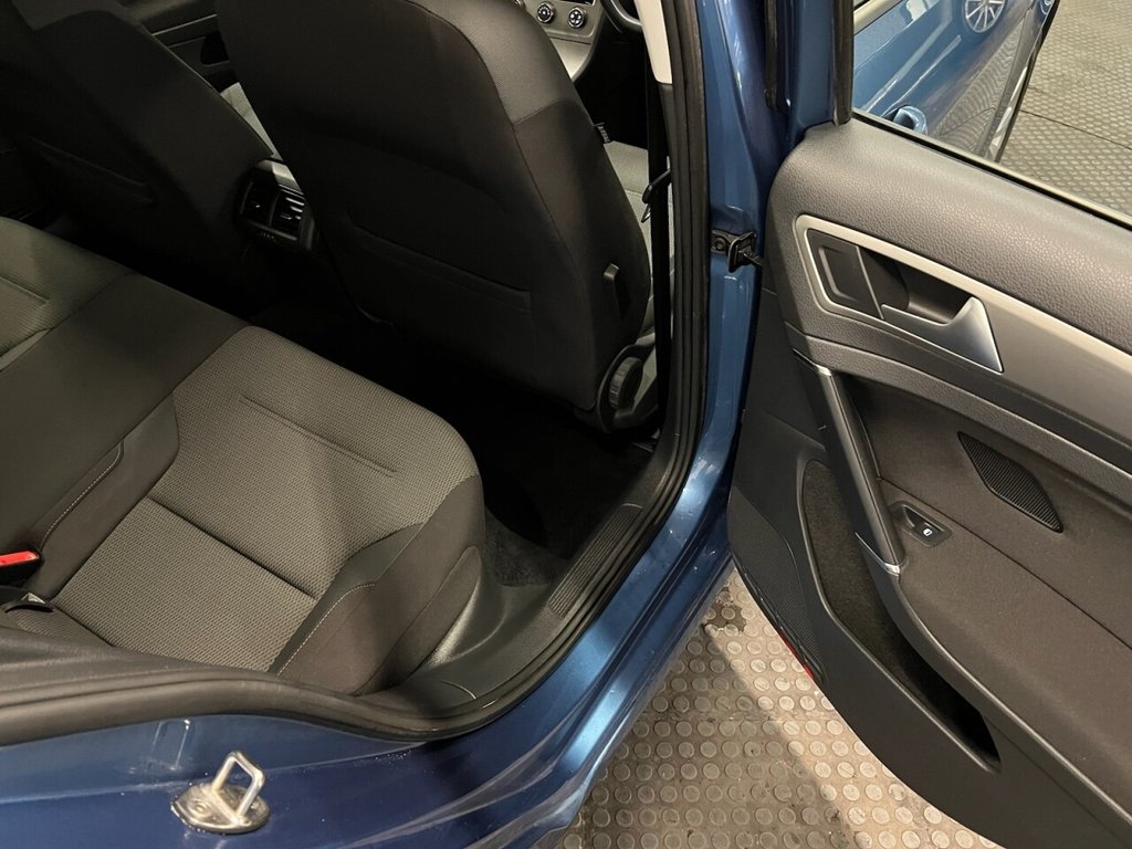 Used Volkswagen Golf 2014 for sale - 76783457: Photo 15