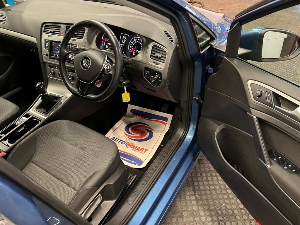 Used Volkswagen Golf 2014 for sale - 76783457: Photo 19