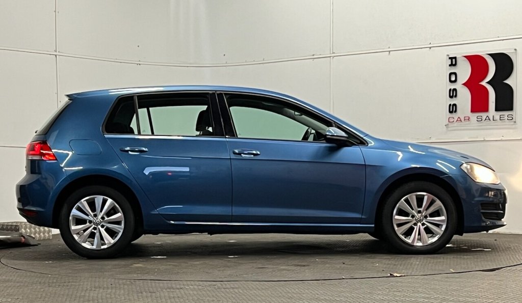 Used Volkswagen Golf 2014 for sale - 76783457: Photo 2