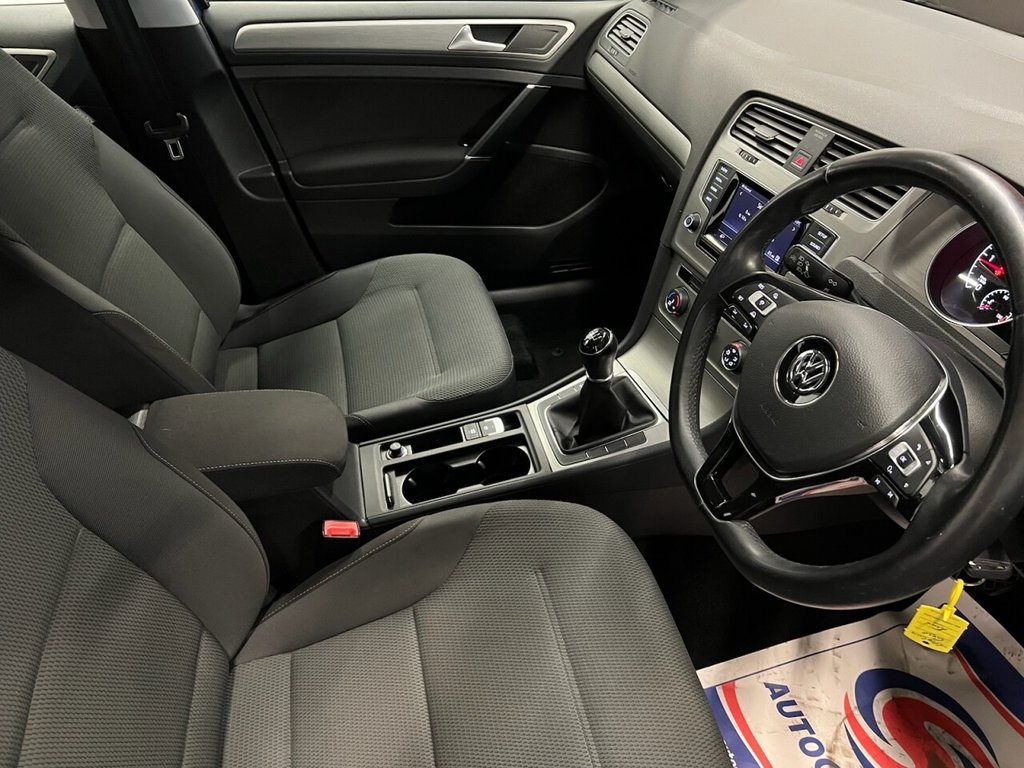 Used Volkswagen Golf 2014 for sale - 76783457: Photo 20