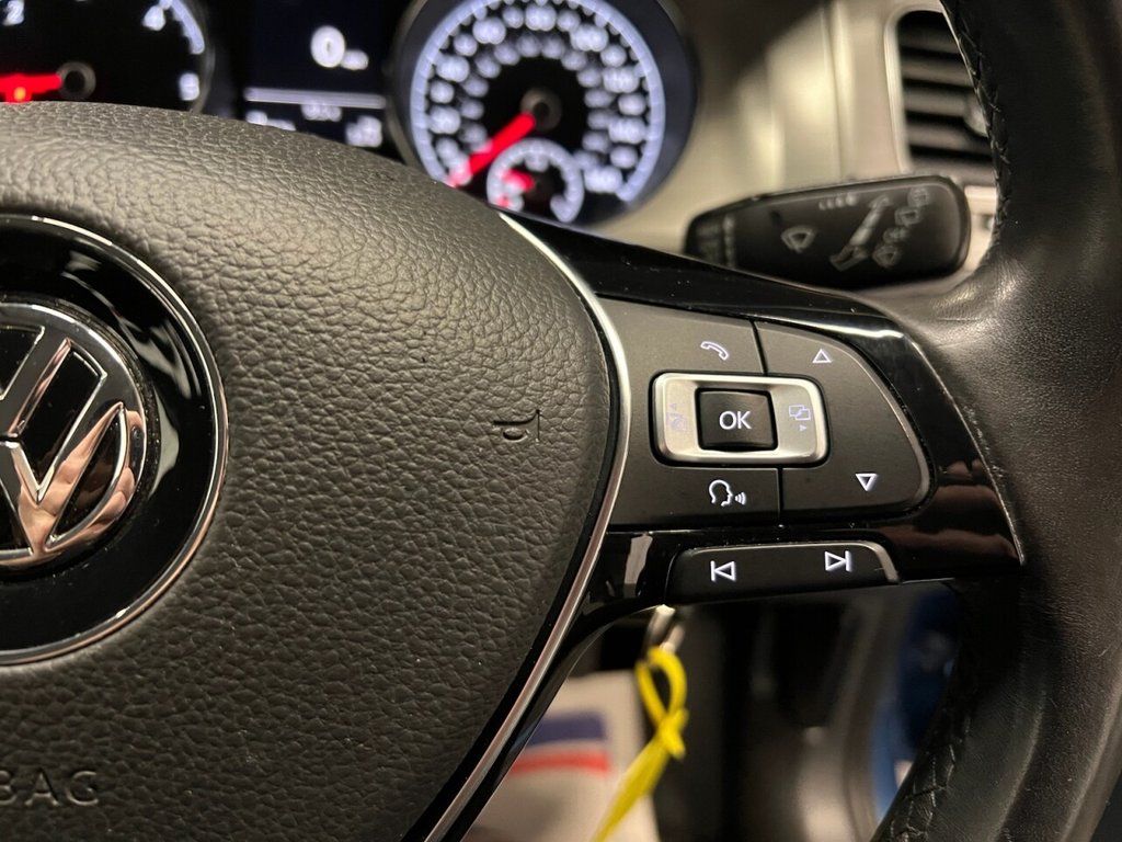 Used Volkswagen Golf 2014 for sale - 76783457: Photo 35