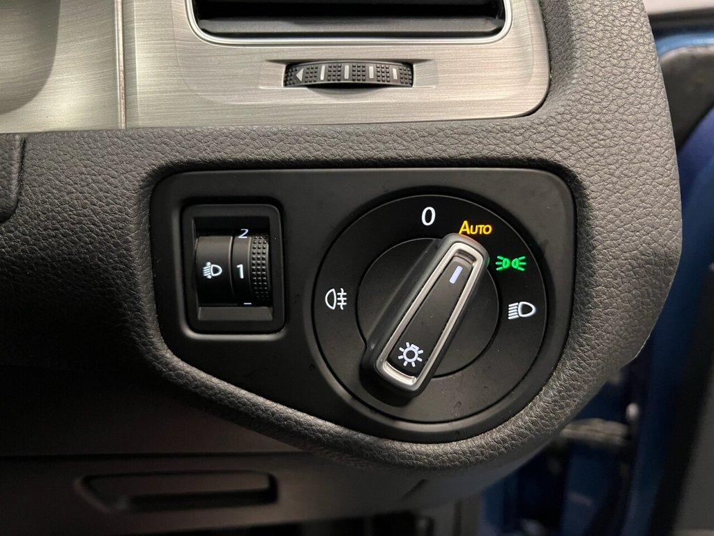 Used Volkswagen Golf 2014 for sale - 76783457: Photo 37