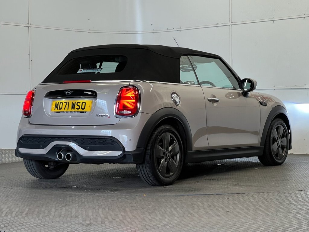 Used MINI Convertible 2022 for sale - 76386679: Photo 12