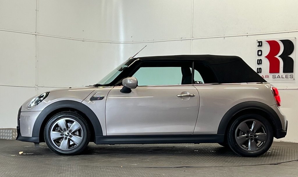 Used MINI Convertible 2022 for sale - 76386679: Photo 15
