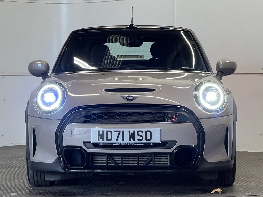 Used MINI Convertible 2022 for sale - 76386679: Photo 17