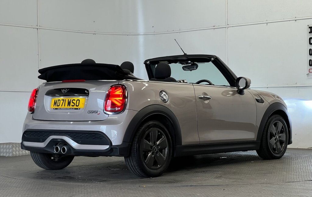 Used MINI Convertible 2022 for sale - 76386679: Photo 3