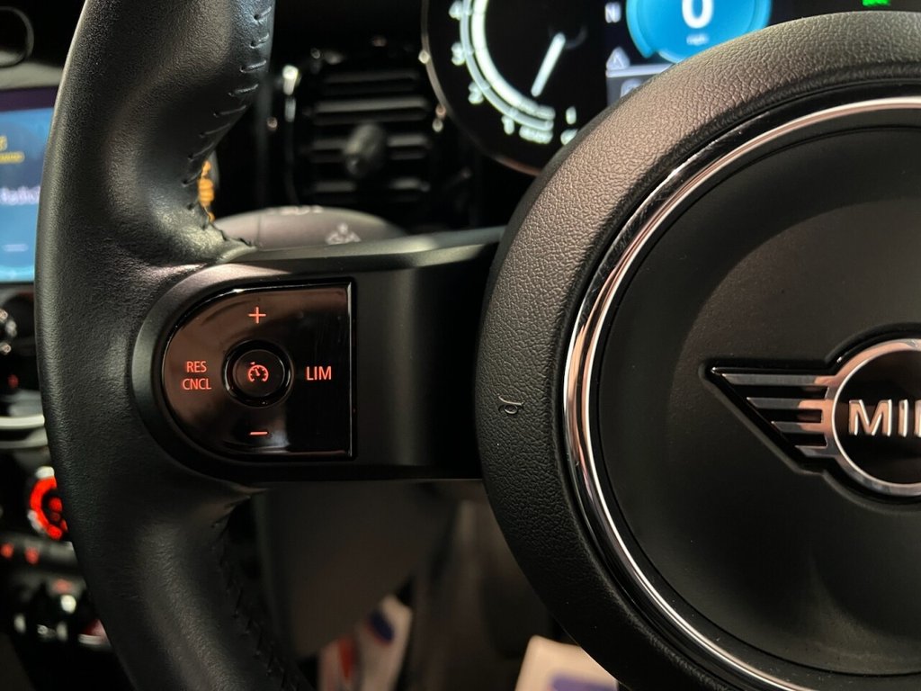 Used MINI Convertible 2022 for sale - 76386679: Photo 40