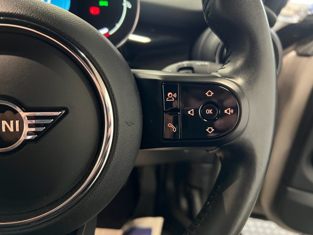 Used MINI Convertible 2022 for sale - 76386679: Photo 41