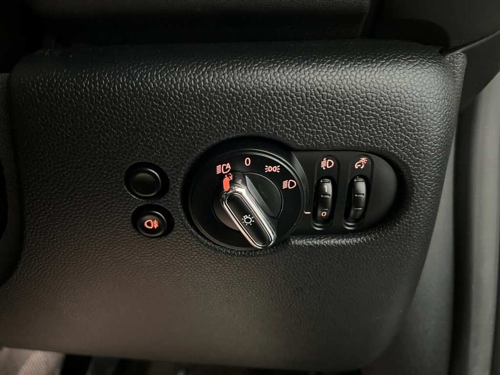 Used MINI Convertible 2022 for sale - 76386679: Photo 43