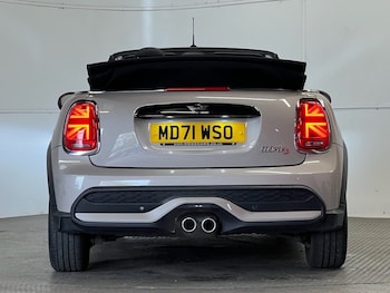 Used MINI Convertible 2022 for sale - 76386679: Photo