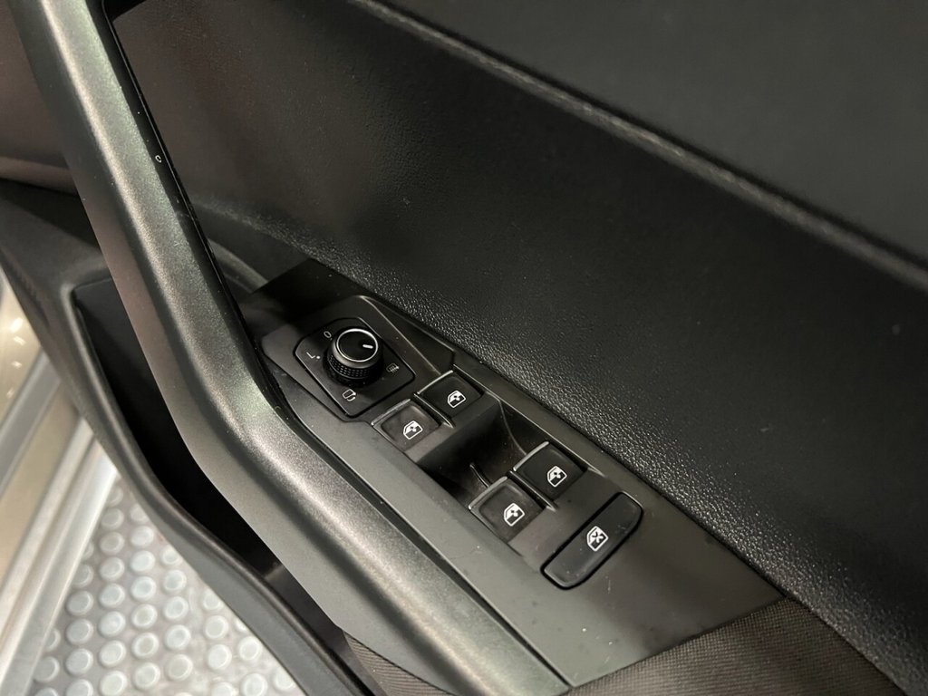 Used Volkswagen Polo 2019 for sale - 77356602: Photo 23