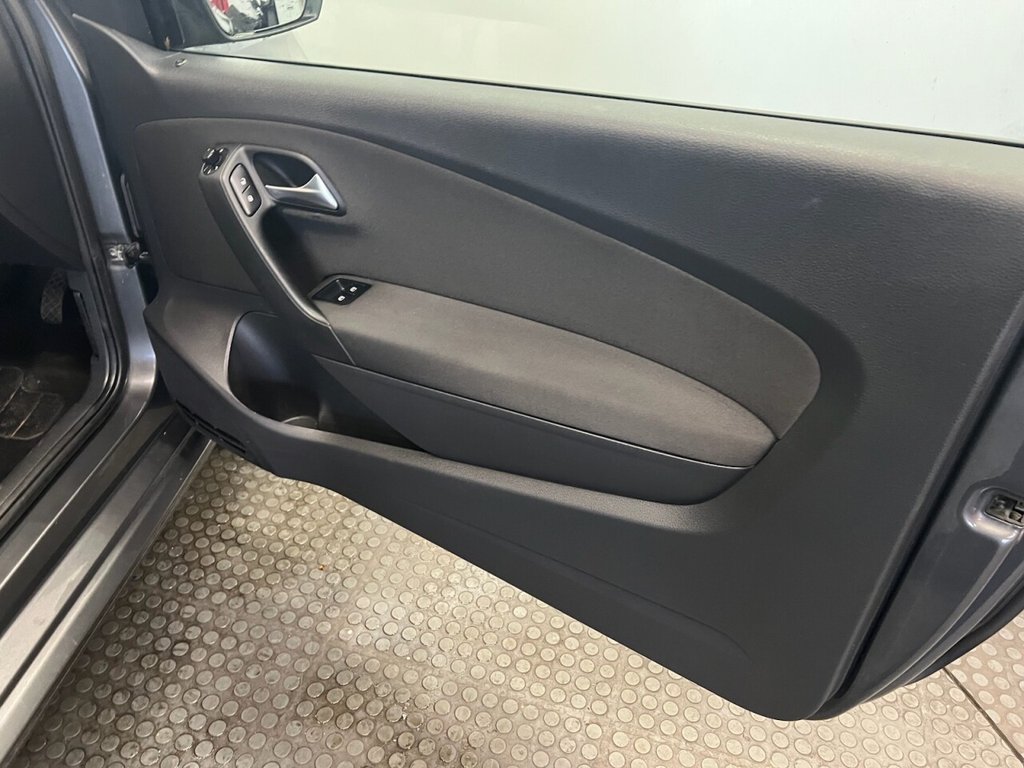 Used Volkswagen Polo 2013 for sale - 78017252: Photo 15