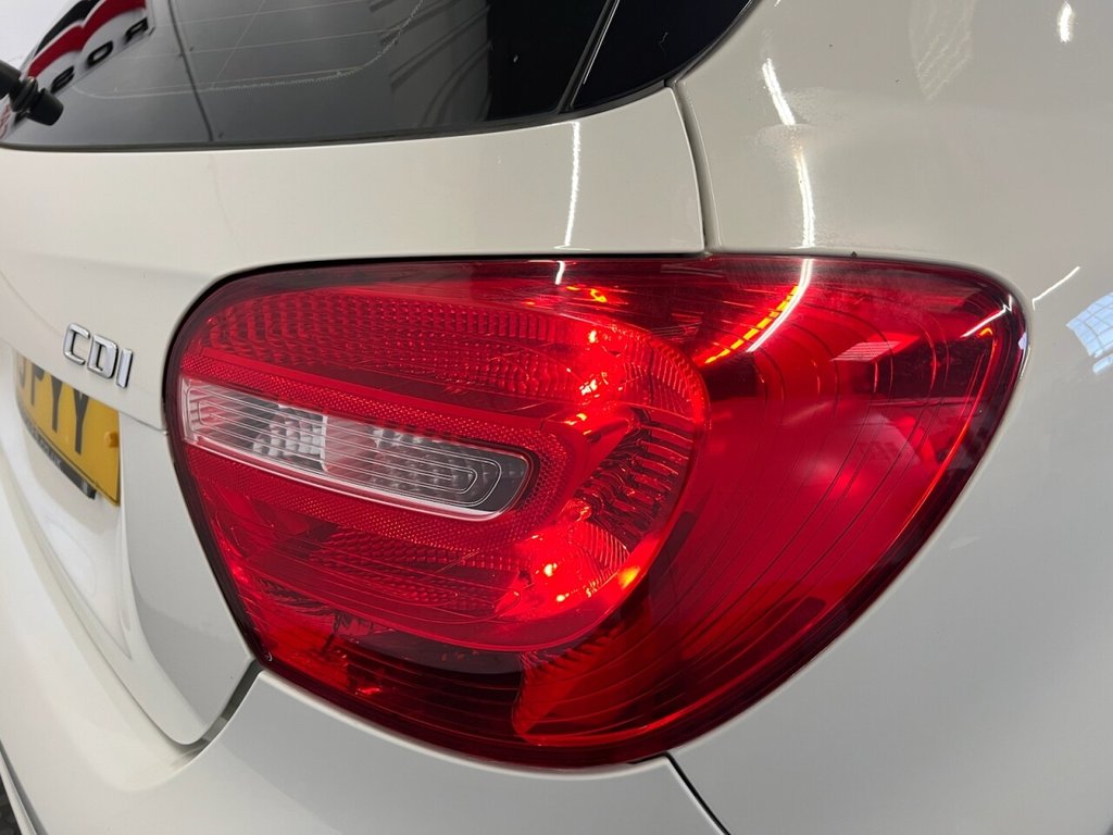 Used Mercedes-Benz A-Class 2015 for sale - 77341760: Photo 12