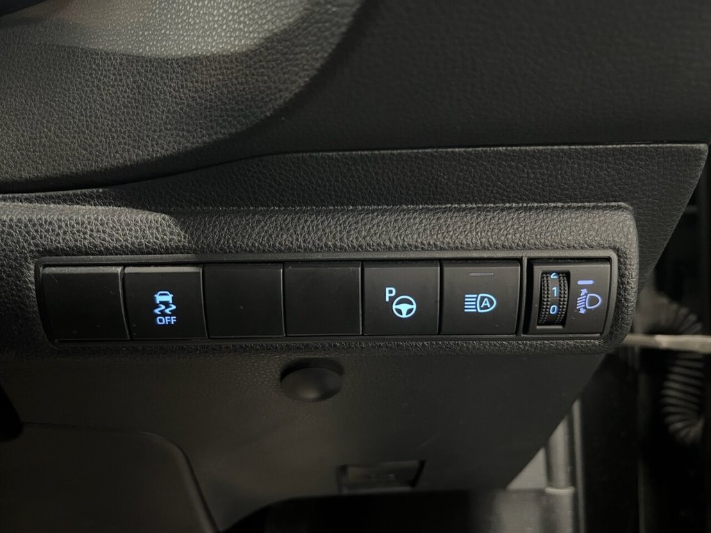 Used Toyota Corolla 2020 for sale - 77288045: Photo 36