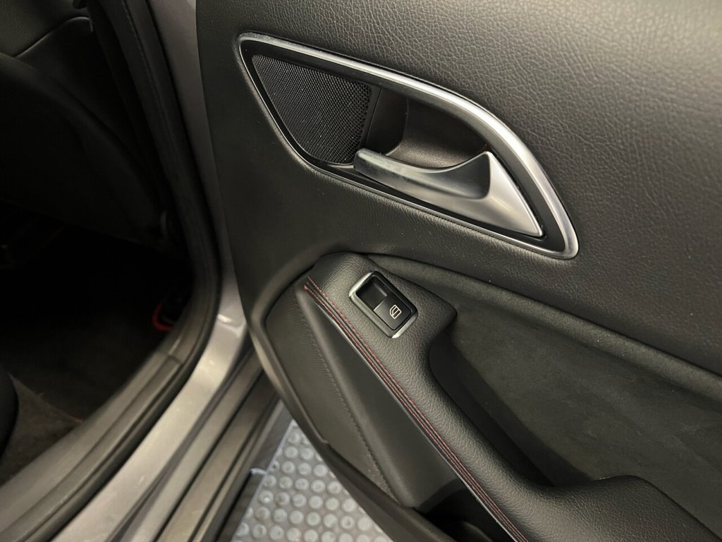 Used Mercedes-Benz GLA 2019 for sale - 76406362: Photo 19