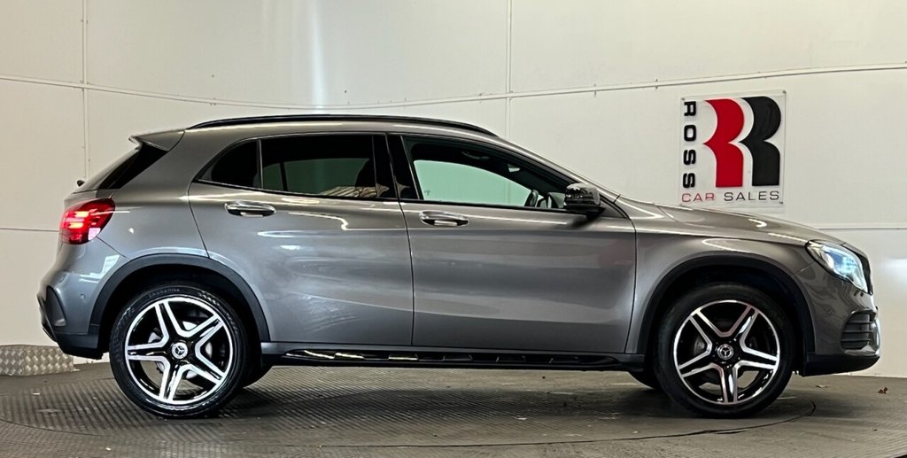 Used Mercedes-Benz GLA 2019 for sale - 76406362: Photo 2