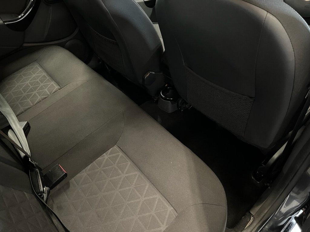 Used Dacia Duster 2015 for sale - 77636676: Photo 18