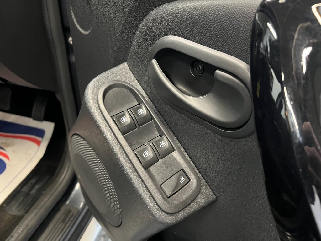 Used Dacia Duster 2015 for sale - 77636676: Photo 25