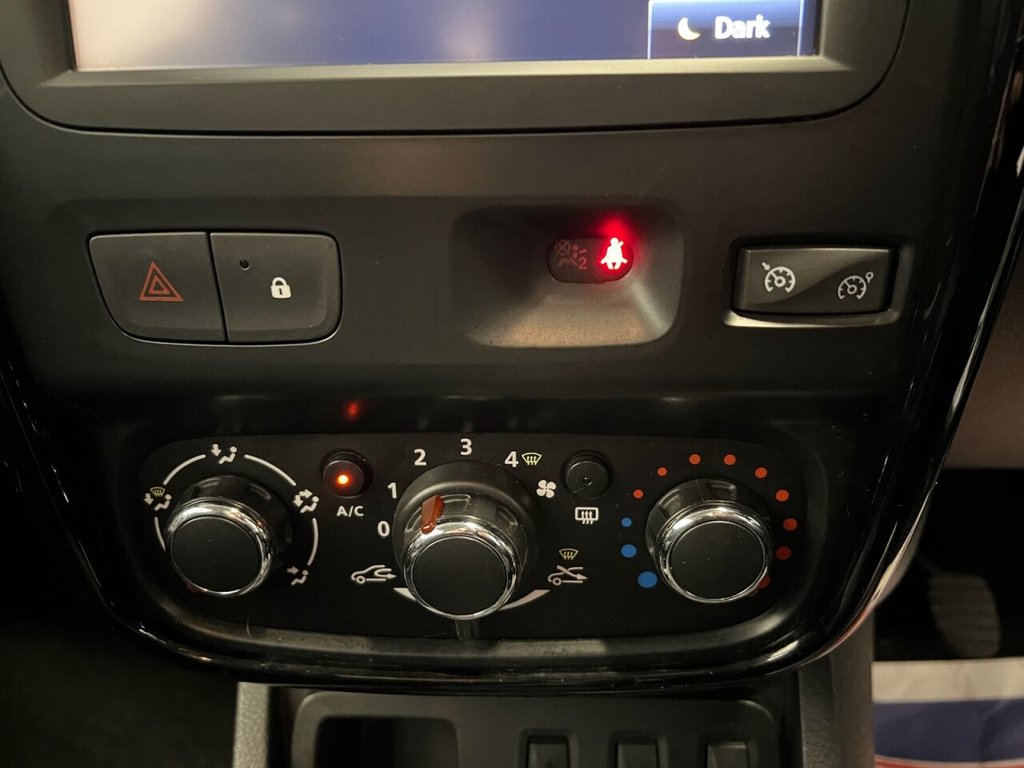 Used Dacia Duster 2015 for sale - 77636676: Photo 27