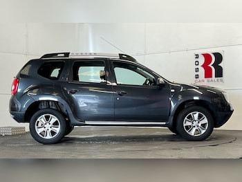 Used Dacia Duster 2015 for sale - 77636676: Photo