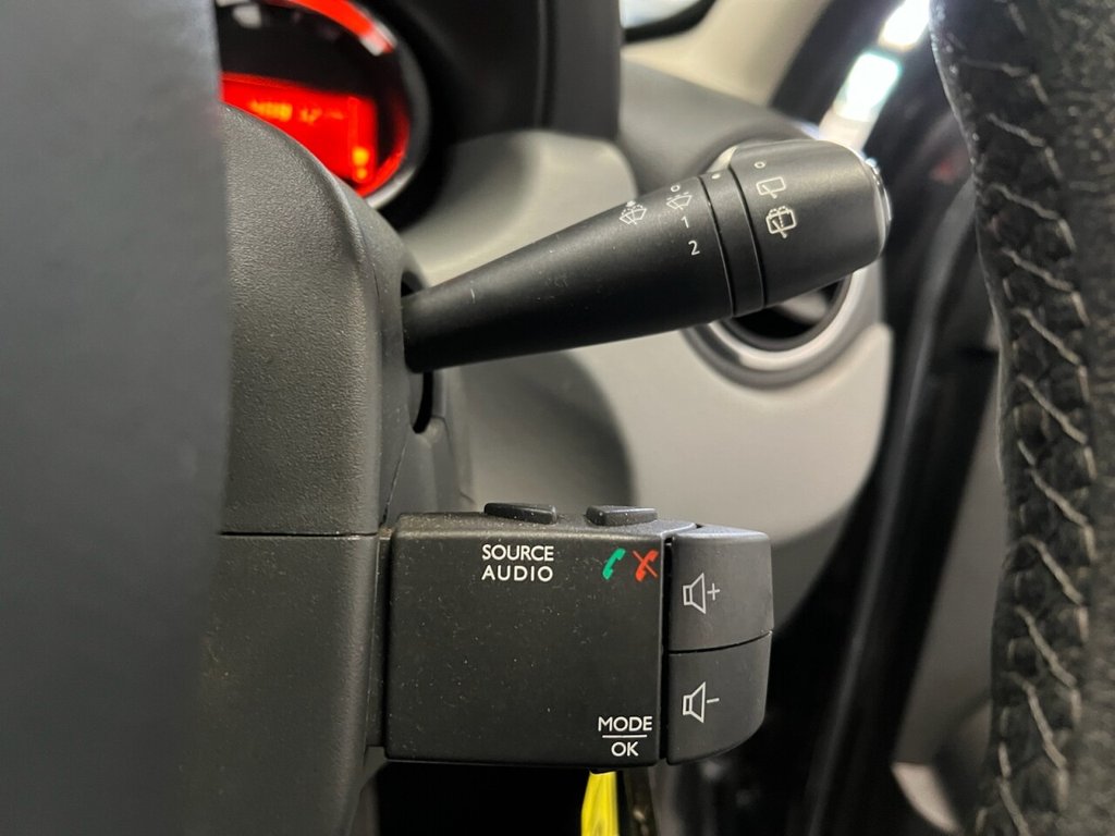 Used Dacia Duster 2015 for sale - 77636676: Photo 32