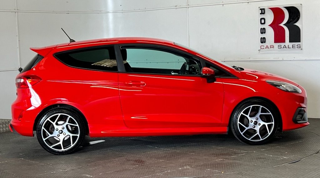 Used Ford Fiesta 2019 for sale - 78030107: Photo 2