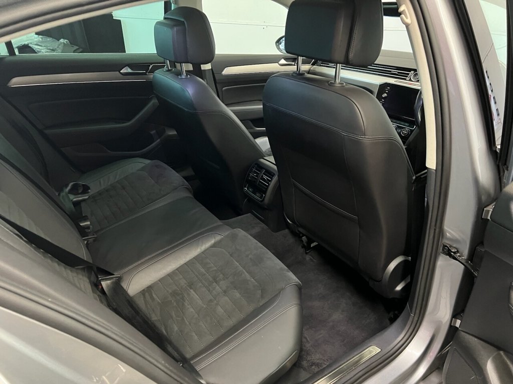 Used Volkswagen Passat 2018 for sale - 77212157: Photo 15