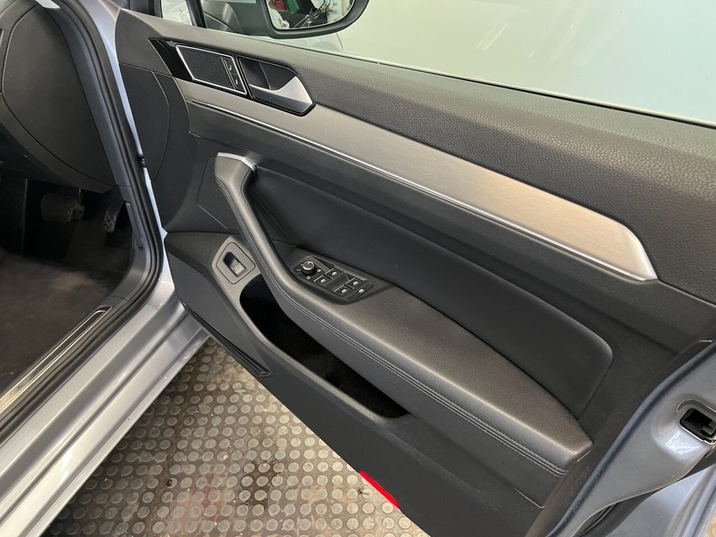 Used Volkswagen Passat 2018 for sale - 77212157: Photo 20