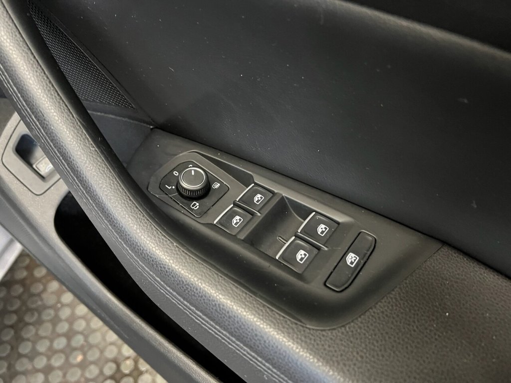 Used Volkswagen Passat 2018 for sale - 77212157: Photo 21