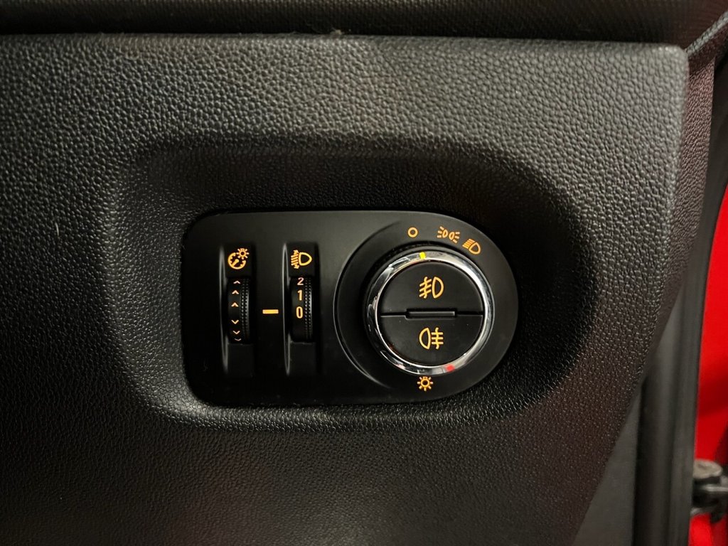 Used Vauxhall Corsa 2013 for sale - 76986034: Photo 32