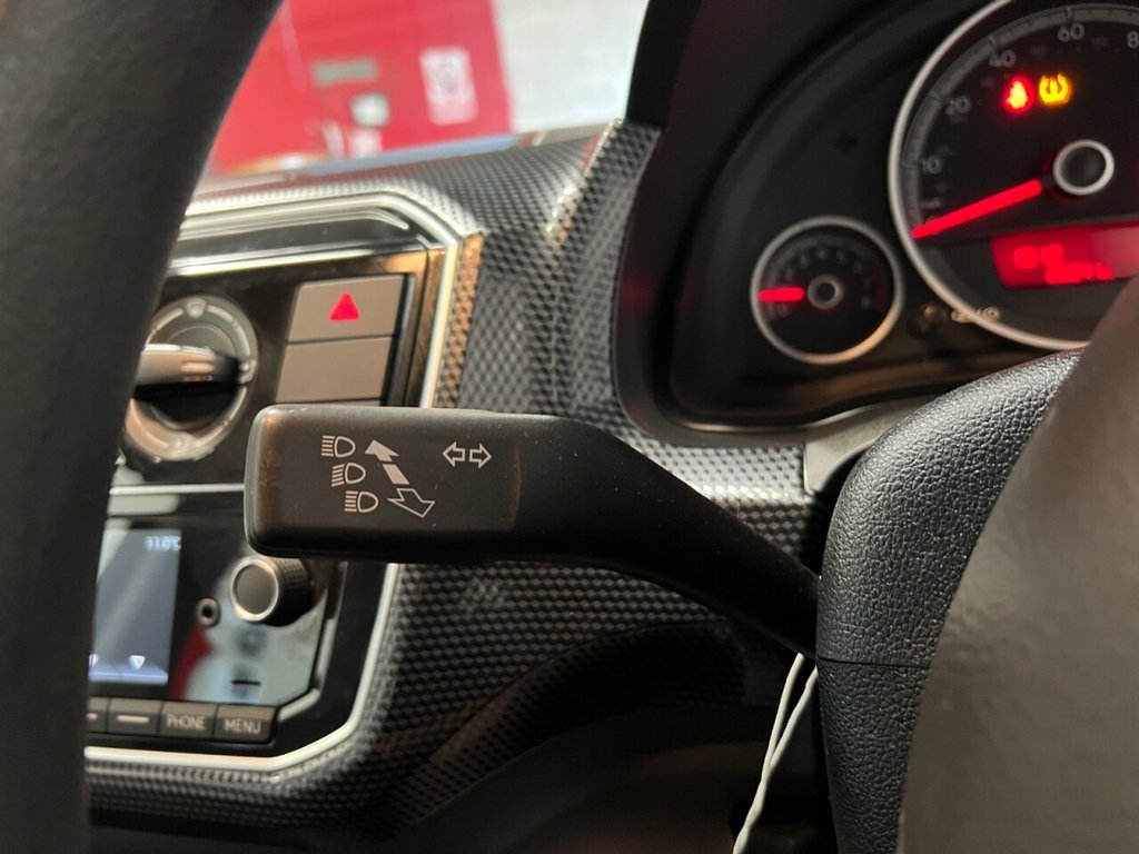 Used Volkswagen up! 2017 for sale - 76535614: Photo 27