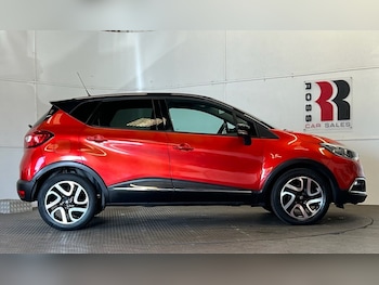 Used Renault Captur 2015 for sale - 76068301: Photo 2