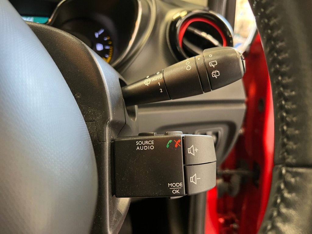 Used Renault Captur 2015 for sale - 76068301: Photo 30